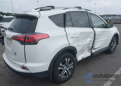 2018 Toyota Rav4 Le z USA, uszkodzony, nr VIN JTMBFREV3JJ738628
